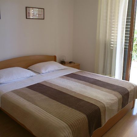 Apartment Ana M 크르크 외부 사진