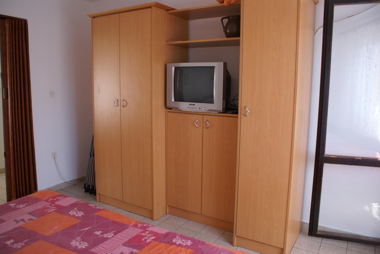 Apartment Ana M 크르크 외부 사진